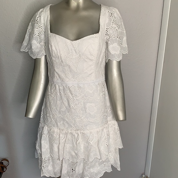 Lilly Pulitzer Bonni Eyelet Dress Resort White NWT - Picture 3 of 8